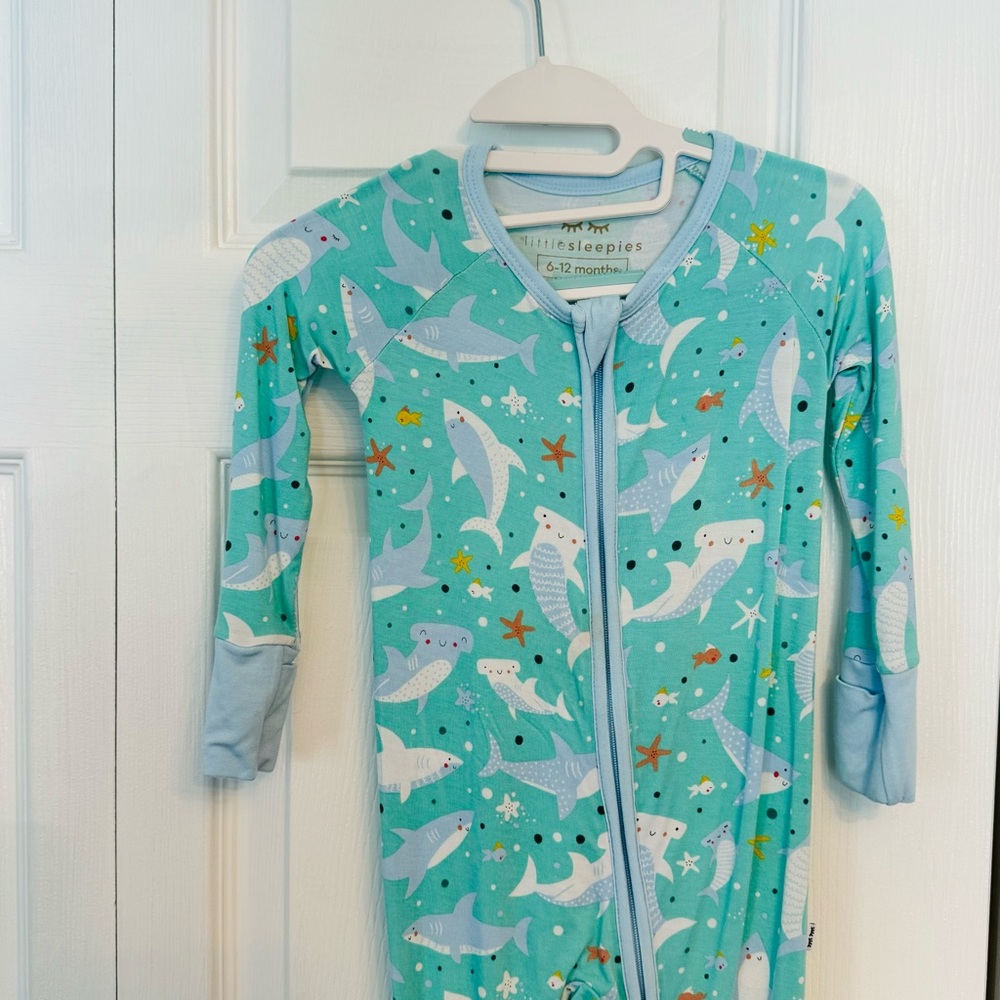 EUC Little Sleepies Shark Zippy, 6-12 months
